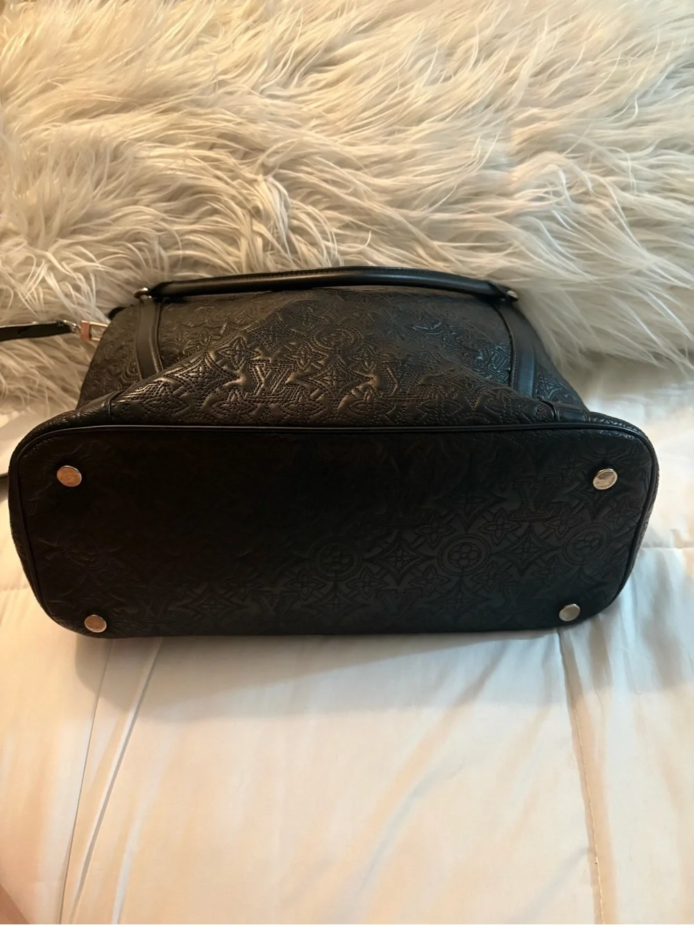 Louis Vuitton 2-Way Shoulder Bag Monogram Antia Ixia MM in Noir EUC